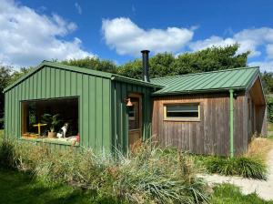 Wonderful Family House At The West Coast