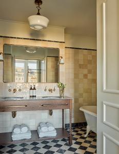 Miiro Palais Rudolf NEW OPENING