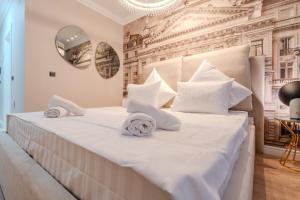 Urban Jungle Apartment - Premium Stay by Blvd 44B1