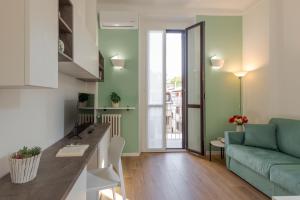 Pomponazzi 19 Two-room apartment in the Bocconi area