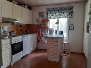 Kaisanranta - Loma-asunto jopa 16 hengelle