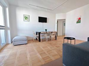 Labo Apartment - apartamenty Ksawerów by TVP