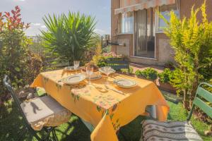 Casa Di Bruna With Seaview And Private Garden