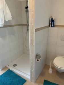 schöne Einliegerwohnung mit Stellplatz