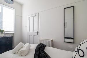 Bella House - 3 bed house in Glasgow