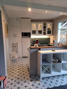 Clos St Vaast près plage et port