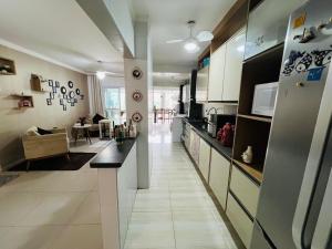 Muito Espaço e conforto nesse lindo Garden na praia