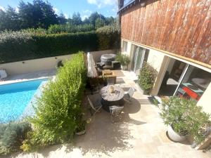 Chambre Chic et Charme dans Moulin