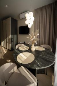 НОВІ апартаменти MYFREEDOM біля метро Житомирська, СВІТЛО Є ЗАВЖДИ