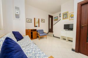 309B - Casa Mirella, Relax con vista su Mare e Natura, 7 minuti di auto dal centro e dal Mare e Spiaggia di Sestri Levante