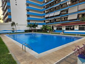 Studio 5 minutes from the beach, with air conditioning