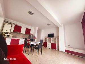 Luxury ApartHotel Alezzi Spa Resort Piscina Incalzita