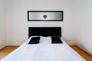 Timeless Elegance Suite