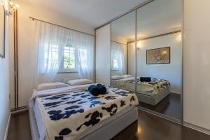 Apartment Moela 1 with terrace