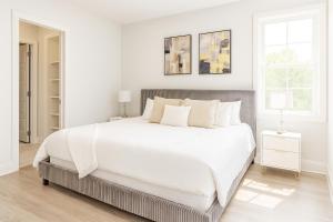 Cozy, chic deep Ellum apartment!