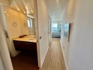 Gran depto para una o dos familias Vista al Mar