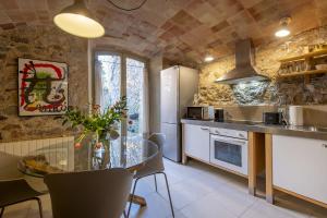 Apartamento Baños Arabes con jardín