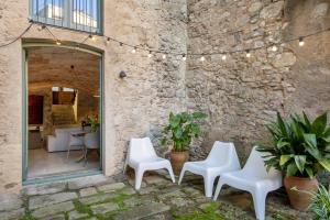 Apartamento Baños Arabes con jardín