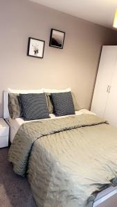 Cozy 2- bed Apartment in the City Centre