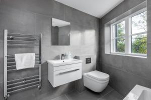 Brand New, Interior Designed House with Terrace