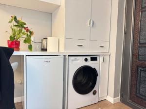 Enias Tirana City Center Studio - 30 meters from Skanderbeg Square