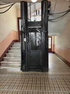 Large Studio 7 minutes from Beach