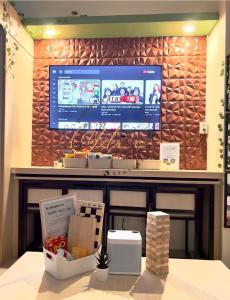 Yolas Staycation - Jazz Residences Makati City