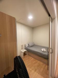 Cozy Room in the Heart of Barcelona