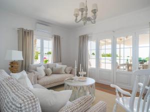The Hamptons Collection - Lanzarote