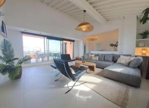 Marcogevi - Superbe Duplex avec Vue Mer et Saint-Tropez