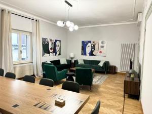 Mercuzios Dream - Wide home near the Arena