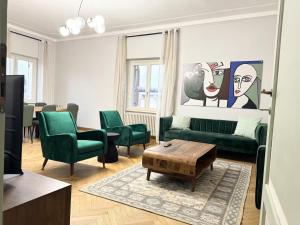 Mercuzios Dream - Wide home near the Arena