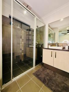 Modern Family Retreat in the Heart of Brabham