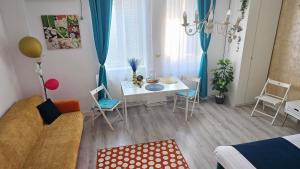 Downtown Studio Universitate