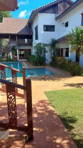 Clear Water Pool Villa