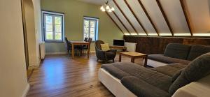 Ferien- und Pferdegut Schloss Treffen