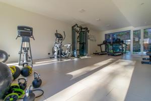 Olgiati Twelve - 3 Charming Bedrooms and Gym