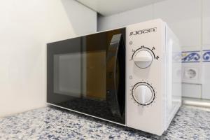 Vivienda con estilo 2 dormitorios, Piscina y todo el confort Temporal HOR1K1B