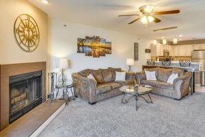 Pool Access, Steps to Beach Scenic Ozarks Retreat