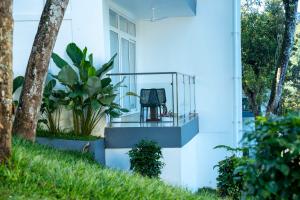 Eeleem Resorts and Spa, Munnar