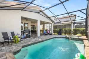 Luxury villa w pool & hot tub near Disney
