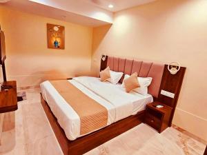 Hotel Sunshine Suites IGI Airport