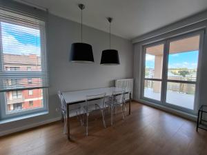 Apartament WHITE GLOVE Wojska Polskiego- Szpital MSWiA