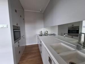 Apartament WHITE GLOVE Wojska Polskiego- Szpital MSWiA