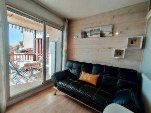 T2 Vue Piscine et Lac