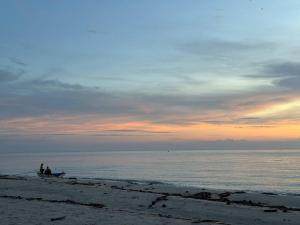 Ocean Bed&tubs, Nflix|BBQ+kitchen area|NightMarket