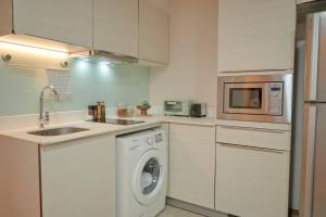 KingBed-5min»Metro-HighFloor-Kitchen-Gym-500Mbps