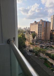 Comfy and secure Kilimani 1BR - Walk to Yaya Centre