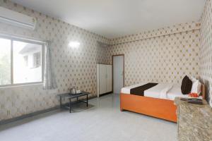 Hotel O Executive Inn