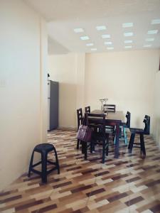 Departamento amoblado en primer piso 200 MTS a tu disposición con todos los servicios